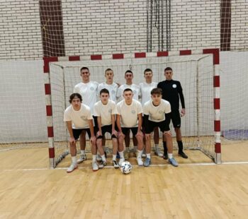 02dcf413-e105-4476-ae3c-818fef081632