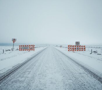 zatvorena cesta zbog snijega
