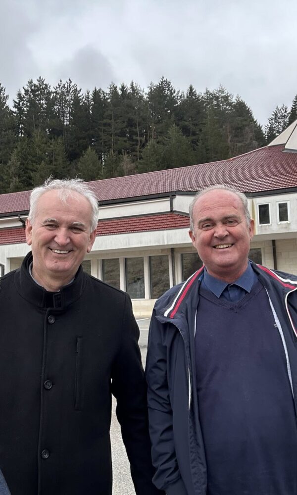 634258287 1379556684217656 7188683555826273656 n 600x1000