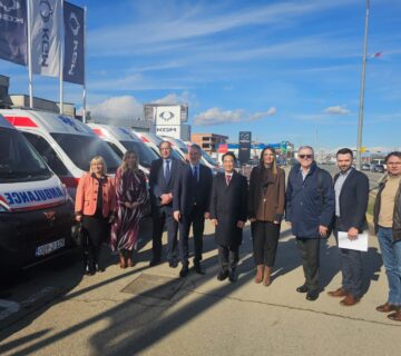 C30ed826f474d655193e801c2cf2967c6bd3abc8 360x320