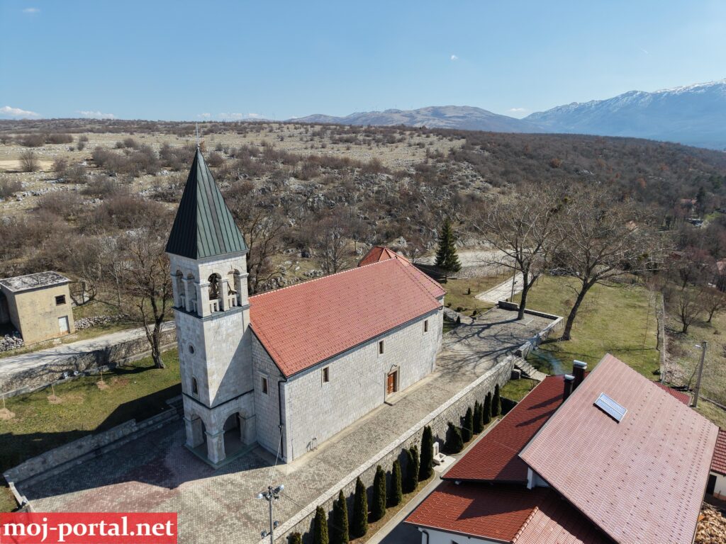 1935ddfb 3998 4aa8 8290 94143915ea17