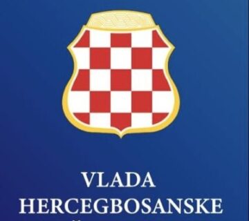 26 03 vLADA fOTO GRB 400x491 1 360x320