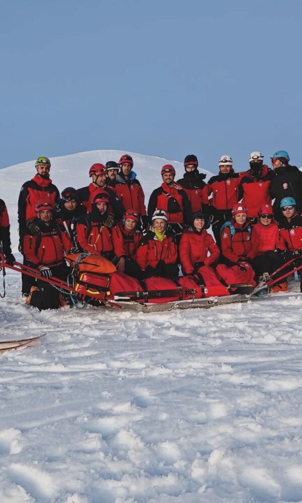 645845557 17883967443462276 8674883781293917662 n 600x1000