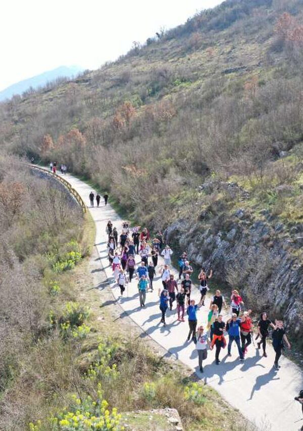 A24b2f50180f54fce002 600x852