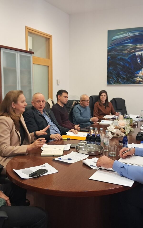 Gsl2 2 1280x960 1 600x960