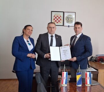 20260423 115528 1 1 360x320