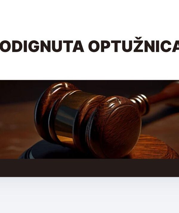 24c92c64 a126 4ba1 801b 3ae31e1024c7 600x712