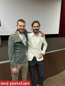 5565ce0b 8fef 49e1 99b3 efbb02c15da9