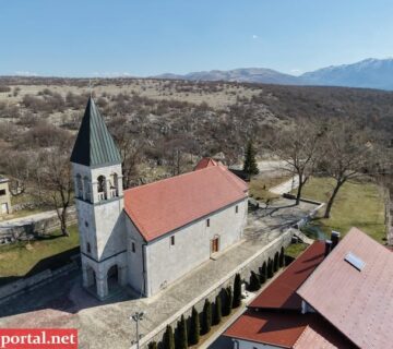 649539186 122219013464323309 4976437698201298642 n 360x320