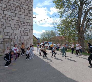 675547038 4333645010249274 2807214744711755257 n 360x320