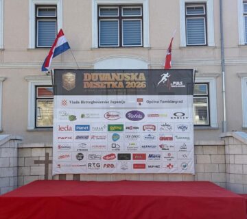 IMG 8590 360x320
