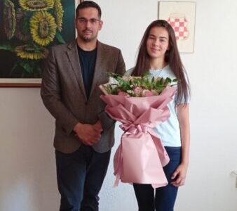 WhatsApp-Image-2026-07-03-at-10.40.43-1-338x600 (1)